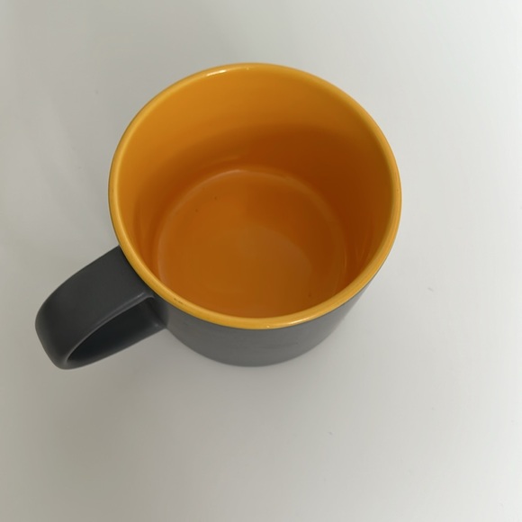 Mercedes Benz Logo Gray Yellow Coffee Tea Mug - Picture 4 of 7